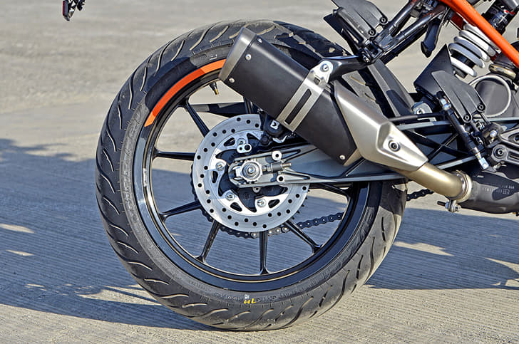2017 KTM Duke 250 image gallery