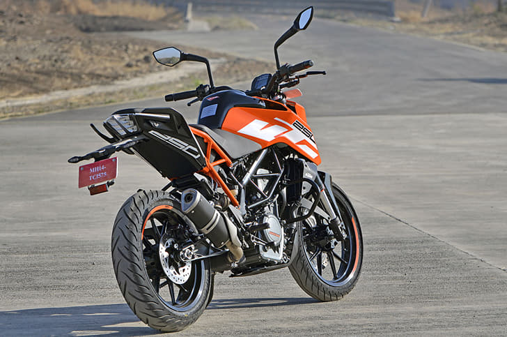 2017 KTM Duke 250 image gallery