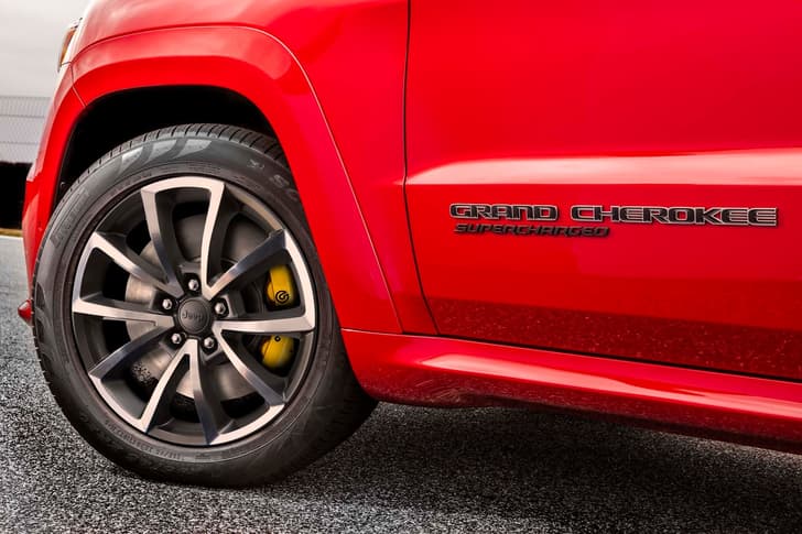 2018 Jeep Grand Cherokee Trackhawk image gallery