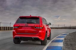 2018 Jeep Grand Cherokee Trackhawk image gallery