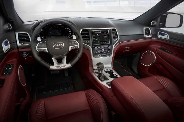 2018 Jeep Grand Cherokee Trackhawk image gallery