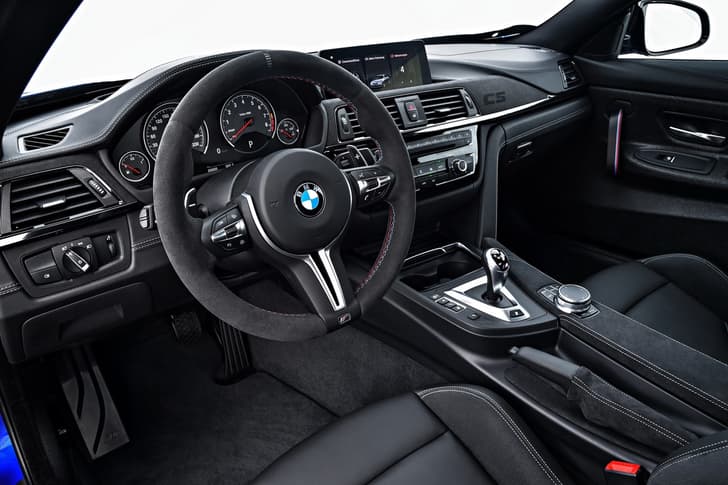 2018 BMW M4 CS image gallery