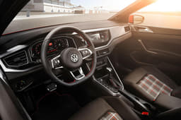 2018 Volkswagen Polo image gallery