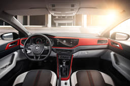 2018 Volkswagen Polo image gallery