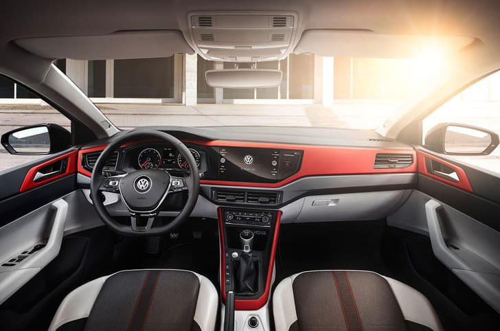 2018 Volkswagen Polo image gallery
