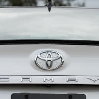 2017 Toyota Camry image gallery