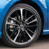 2017 Toyota Camry image gallery