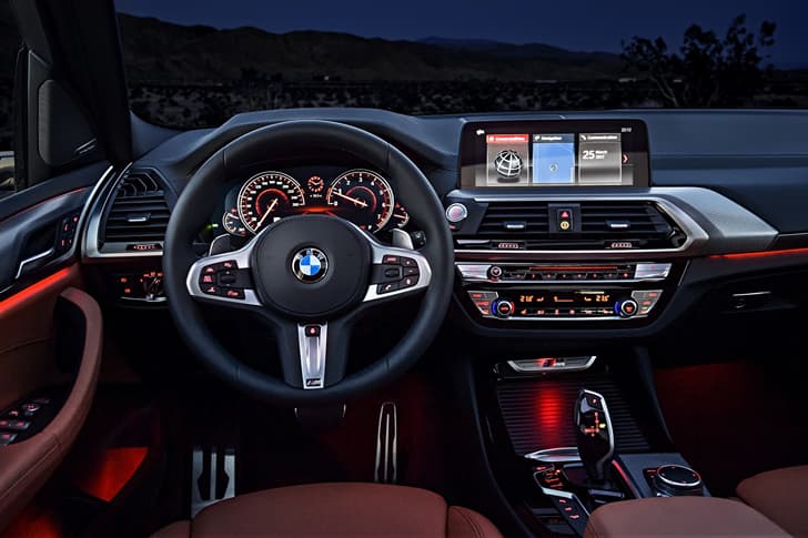 2018 BMW X3 image gallery