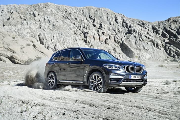 2018 BMW X3 image gallery