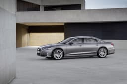 2017 Audi A8 image gallery