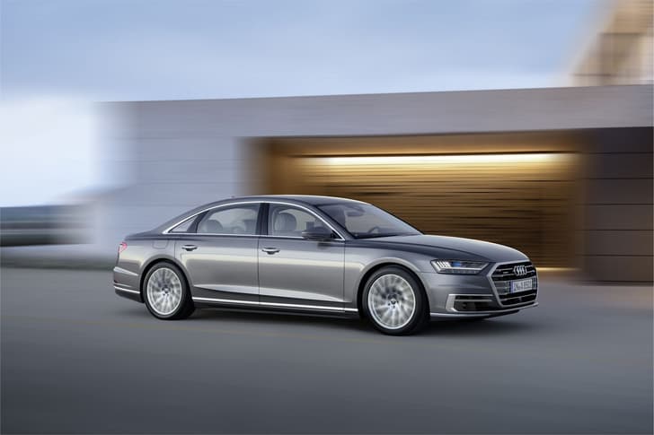 2017 Audi A8 image gallery
