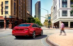 2018 Honda Accord image gallery