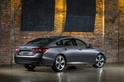 2018 Honda Accord image gallery