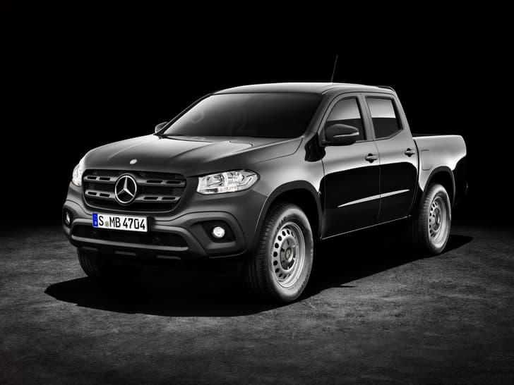2018 Mercedes X-Class pickup image gallery