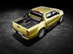 2018 Mercedes X-Class pickup image gallery