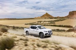 2018 Mercedes X-Class pickup image gallery