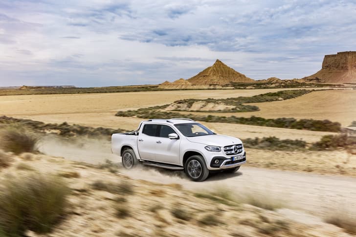 2018 Mercedes X-Class pickup image gallery