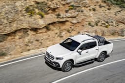 2018 Mercedes X-Class pickup image gallery