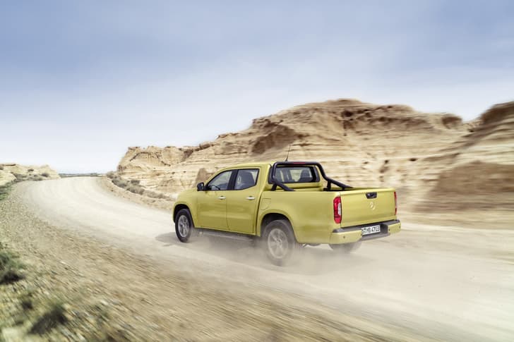 2018 Mercedes X-Class pickup image gallery