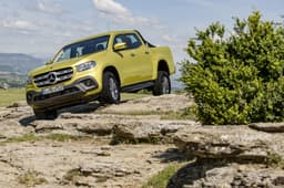 2018 Mercedes X-Class pickup image gallery