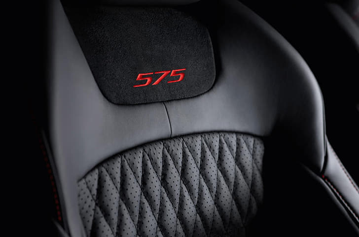 2018 Jaguar XJR575 image gallery