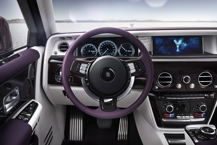 2018 Rolls-Royce Phantom image gallery