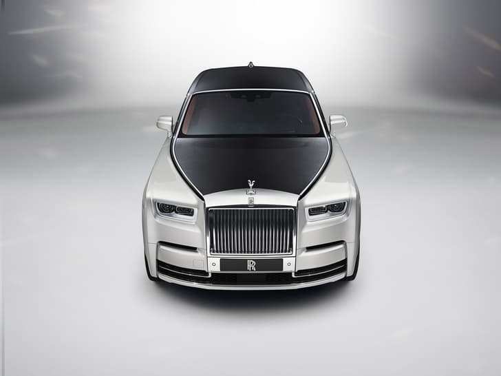 2018 Rolls-Royce Phantom image gallery