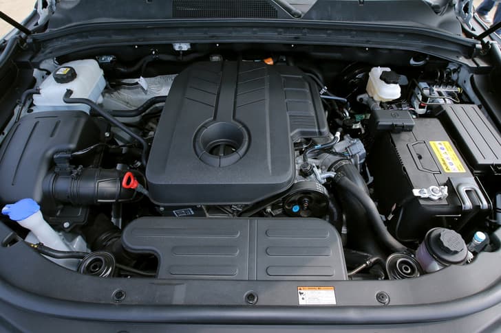 2017 SsangYong Rexton image gallery
