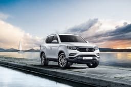 2017 SsangYong Rexton image gallery