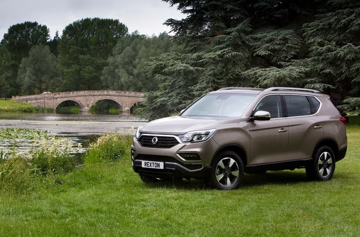 2017 SsangYong Rexton image gallery