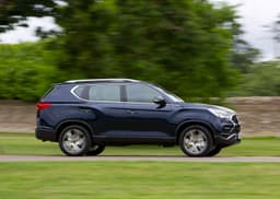 2017 SsangYong Rexton image gallery