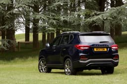 2017 SsangYong Rexton image gallery