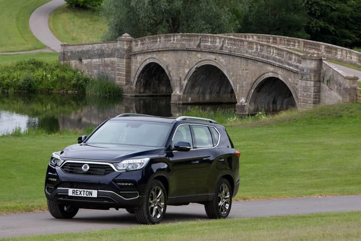 2017 SsangYong Rexton image gallery