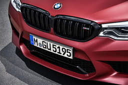 New 2018 BMW M5 image gallery