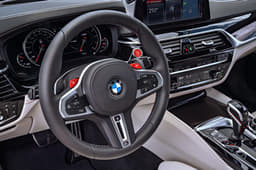 New 2018 BMW M5 image gallery