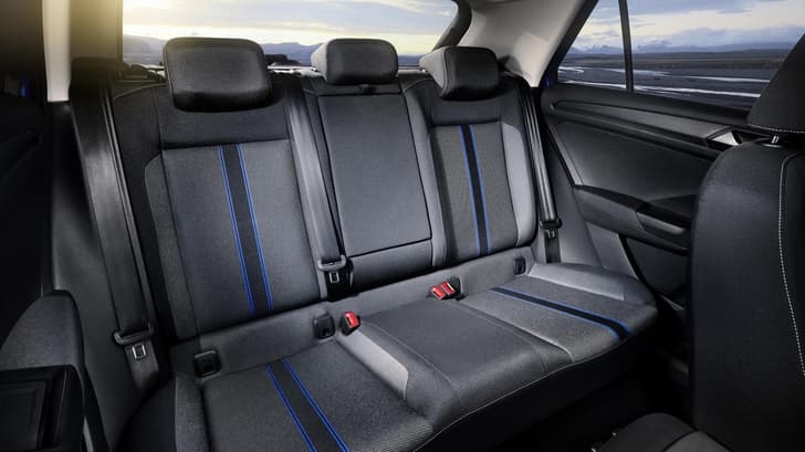 2017 Volkswagen T-Roc image gallery