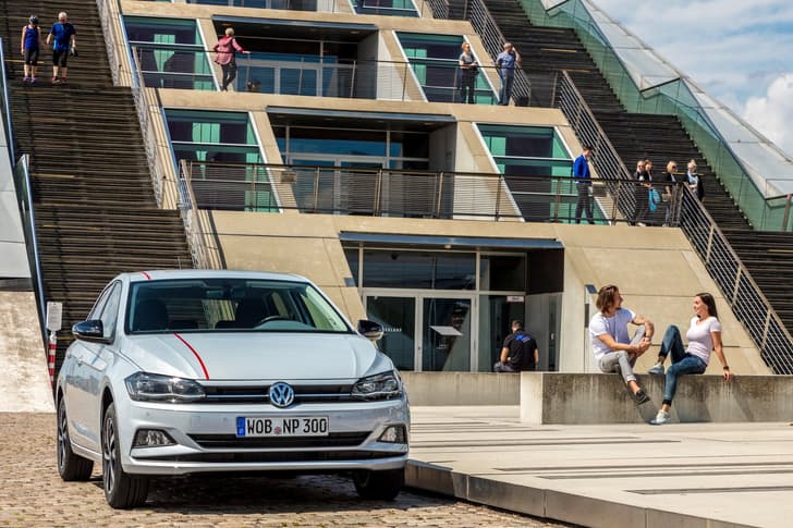2018 Volkswagen Polo image gallery