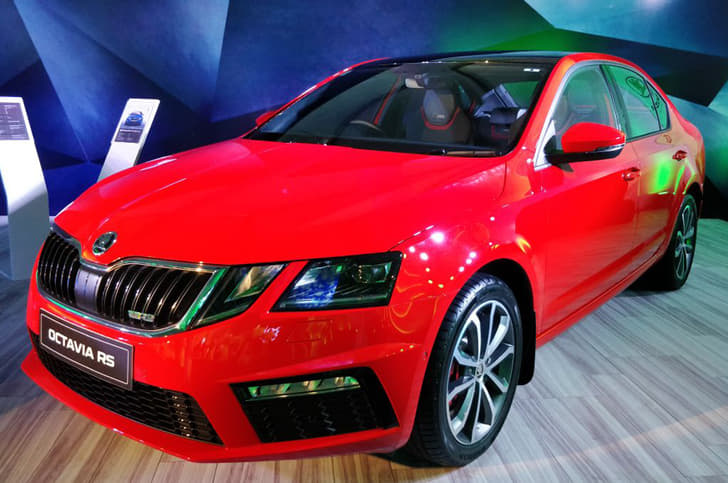 2017 Skoda Octavia RS image gallery