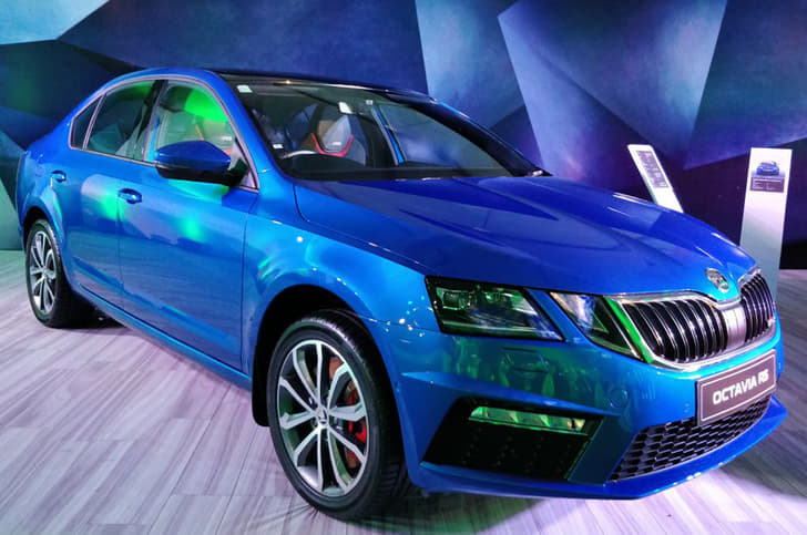 2017 Skoda Octavia RS image gallery