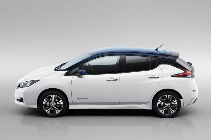 2018 Nissan Leaf image gallery
