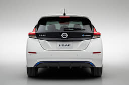 2018 Nissan Leaf image gallery