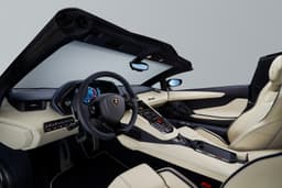 2018 Lamborghini Aventador S Roadster image gallery