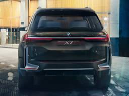 Bmw X7 Rear View Bmw X7 Rear View