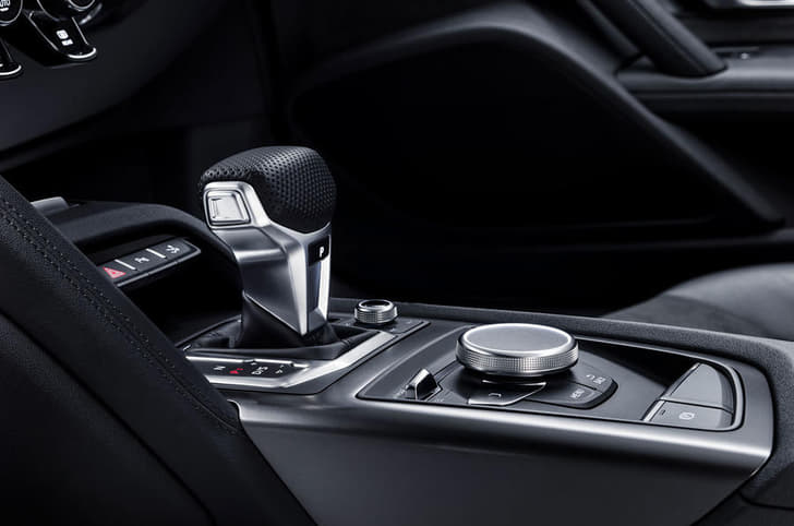 2017 Audi R8 V10 RWS image gallery