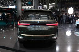 Bmw X7 Rear View Bmw X7 Rear View