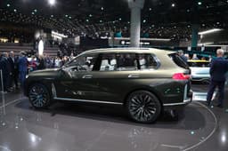 Bmw X7 Front Right Three Quarter Bmw X7 Front Right Three Quarter