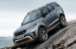 2017 Land Rover Discovery SVX image gallery