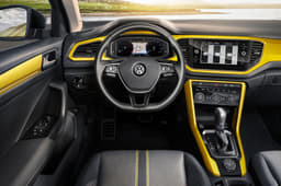 2018 Volkswagen T-Roc image gallery