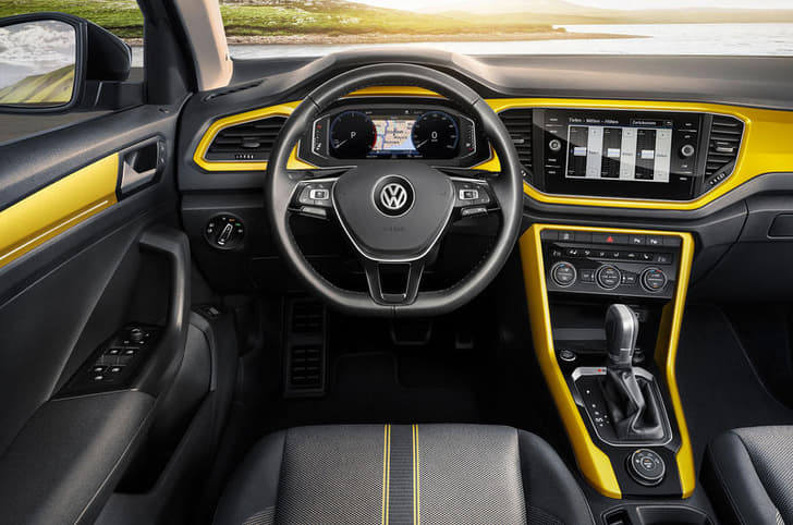 2018 Volkswagen T-Roc image gallery