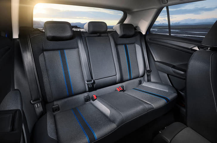 2018 Volkswagen T-Roc image gallery